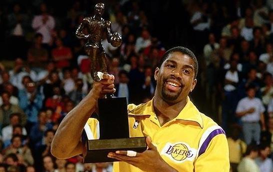 <a href=/lanqiuall/magic/ target=_blank class=infotextkey>魔术</a>师约翰逊